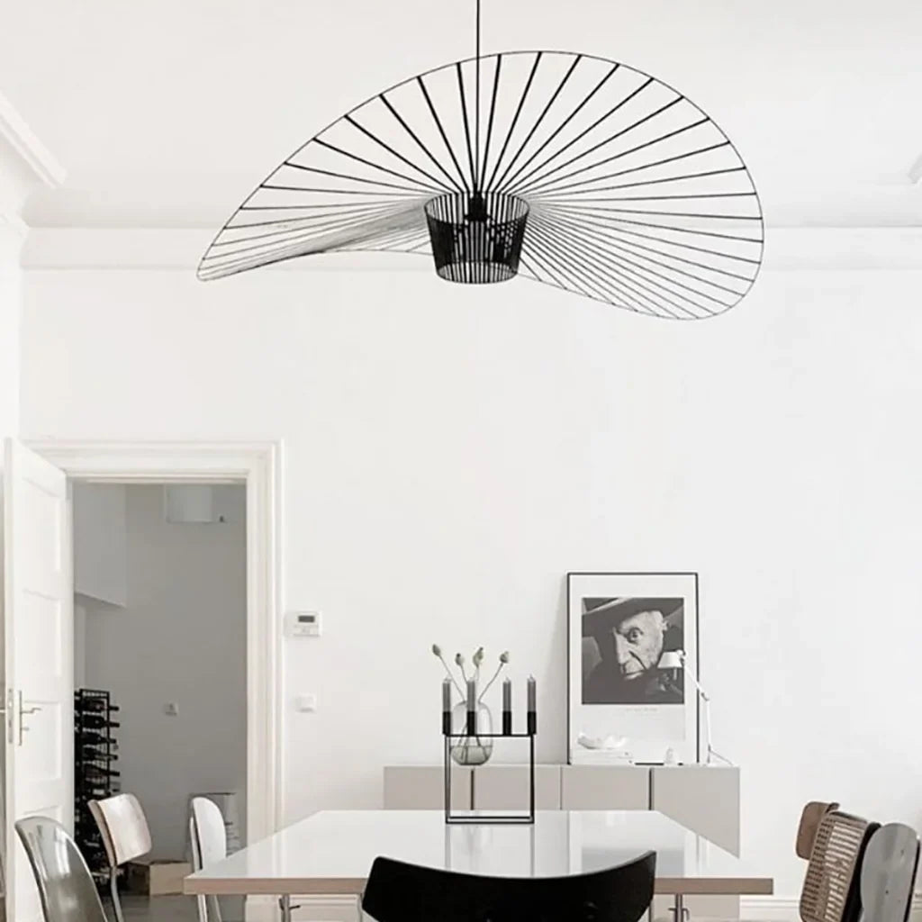 Suspension Moderne Rosland Vertigo - Design Chapeau de Paille Élégant et Unique