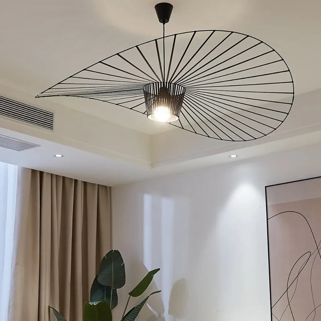 Suspension Moderne Rosland Vertigo - Design Chapeau de Paille Élégant et Unique